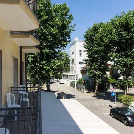 Hotel Londra Rimini Eksteriør billede
