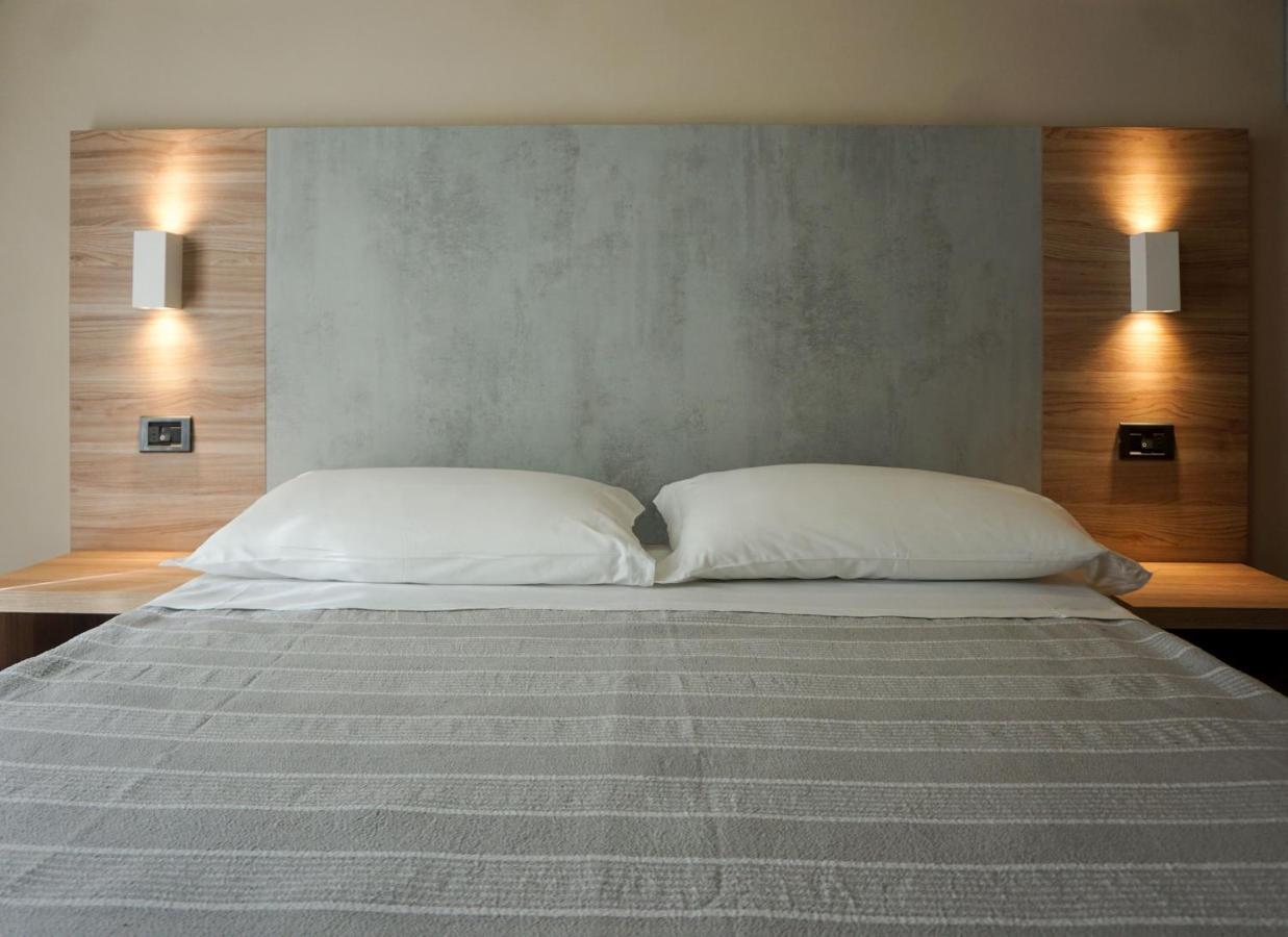 Hotel Londra Rimini Eksteriør billede